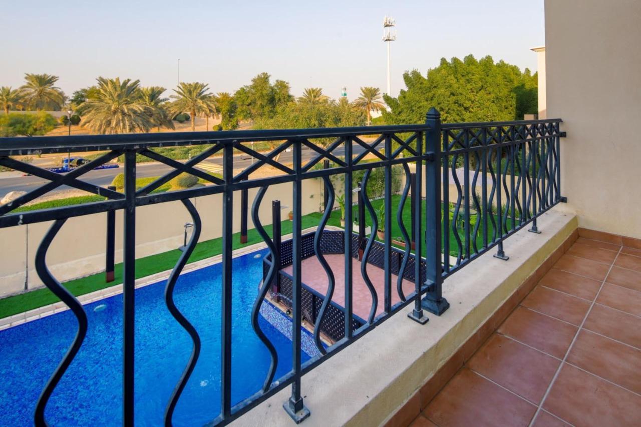 Frank Porter - Arabian Ranches Villa Dubai Buitenkant foto